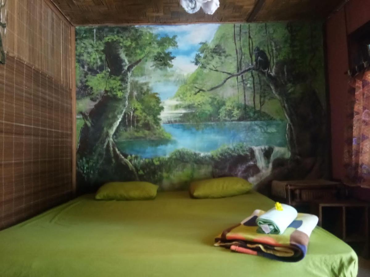 Lucky Bamboo'Bungalows-Resto And Orangutan Jungle Trekking Tours Bukit Lawang Exterior foto